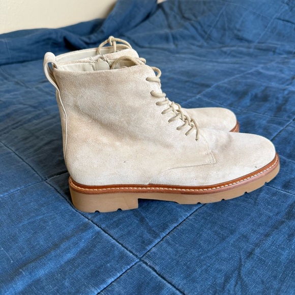 Vince Rae Suede Combat Lace Bootie Size 8 - Picture 3 of 8